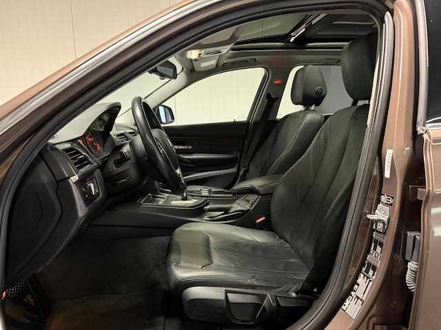 Bmw - 3-serie touring - 320d xdr. high exec. - jp-318-p - 2014 iaw - afbeelding 5 van  29
