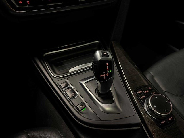 Bmw - 3-serie touring - 320d xdr. high exec. - jp-318-p - 2014 iaw - afbeelding 6 van  29