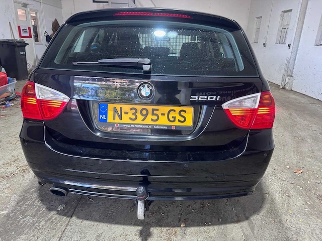 Bmw - 3-serie touring - 320i - n-395-gs - afbeelding 15 van  20