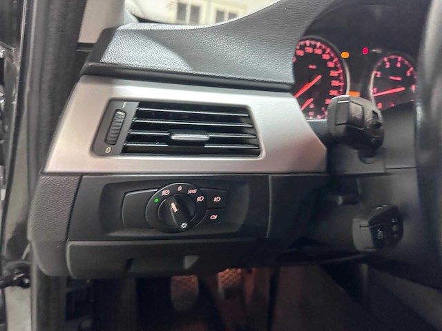 Bmw - 3-serie touring - 320i - n-395-gs - afbeelding 4 van  20