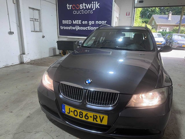 Bmw - 3-serie touring - 320i automaat- j-086-rv- 2006 - afbeelding 14 van  17