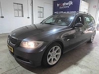 Bmw - 3-serie touring - 320i automaat- j-086-rv- 2006