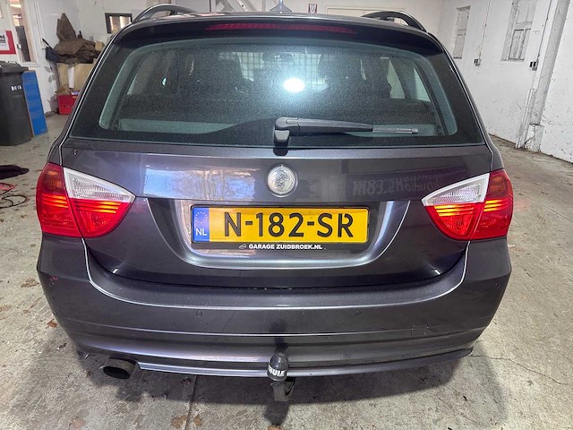 Bmw - 3-serie touring - 320i automaat- n-182-sr - afbeelding 1 van  1