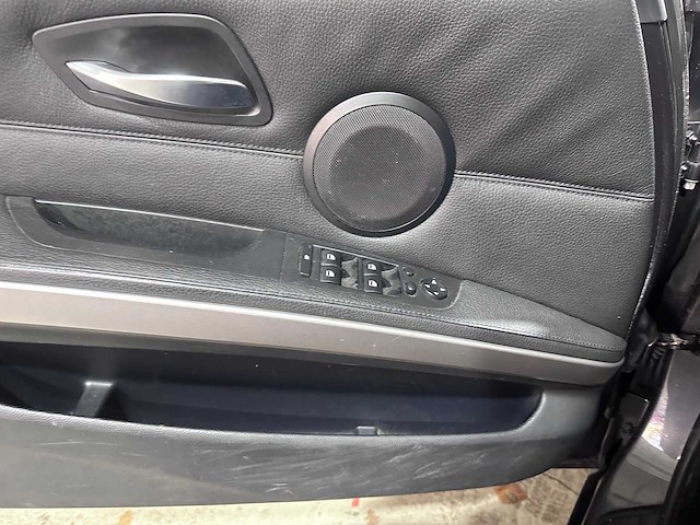 Bmw - 3-serie touring - 320i automaat- n-182-sr - afbeelding 1 van  9