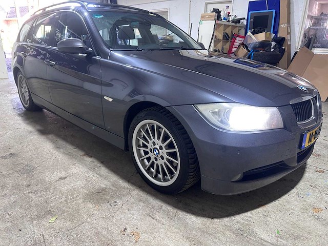 Bmw - 3-serie touring - 320i automaat- n-182-sr - afbeelding 7 van  9