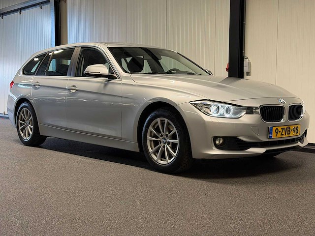 Bmw - 3-serie touring - 320i executive 2015 9-zvb-98 iaw - afbeelding 12 van  19
