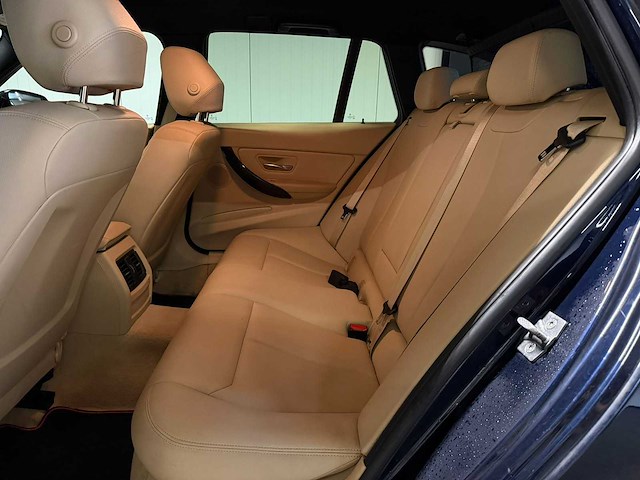 Bmw - 3-serie touring - 320i executive sport - 9-klg-72 - 2013 iaw - afbeelding 10 van  24