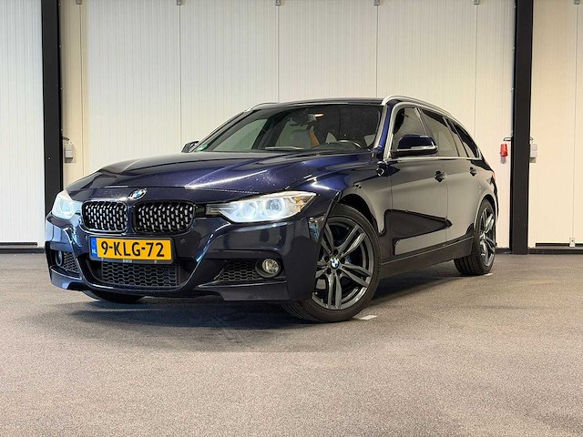Bmw - 3-serie touring - 320i executive sport - 9-klg-72 - 2013 iaw - afbeelding 19 van  24