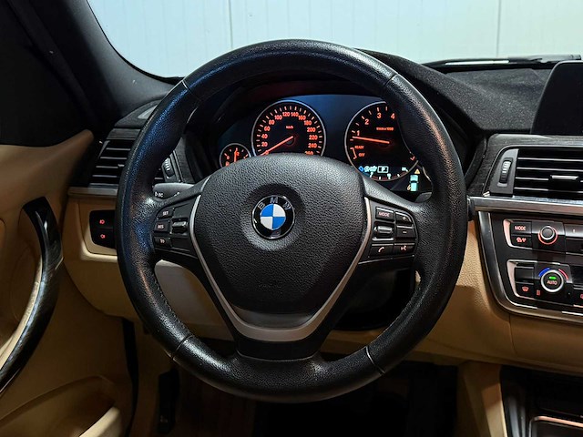 Bmw - 3-serie touring - 320i executive sport - 9-klg-72 - 2013 iaw - afbeelding 14 van  24