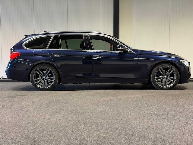 Bmw - 3-serie touring - 320i executive sport - 9-klg-72 - 2013 iaw - afbeelding 18 van  24