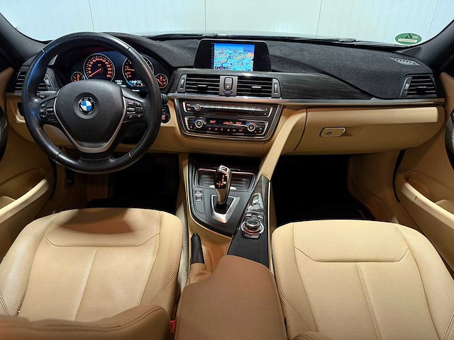 Bmw - 3-serie touring - 320i executive sport - 9-klg-72 - 2013 iaw - afbeelding 20 van  24