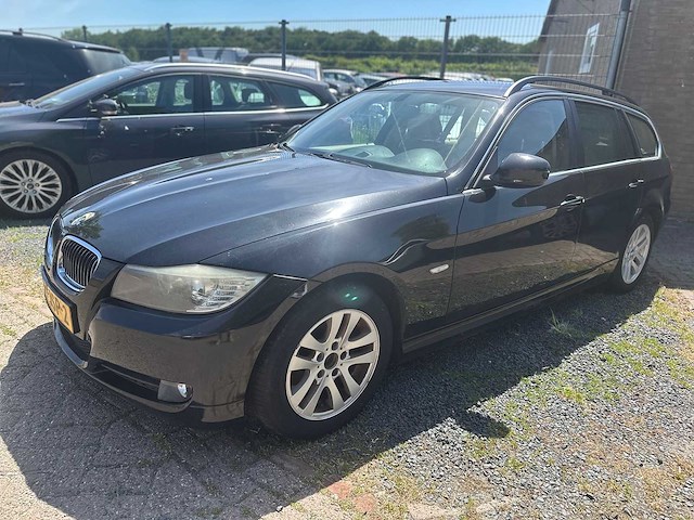 Bmw - 3-serie touring - 325i automaat business line - 69-jsp-2- 2009 - afbeelding 1 van  12