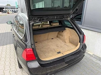 Bmw - 3-serie touring 325d - luxury line personenauto - 2012 - afbeelding 17 van  28