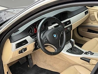 Bmw - 3-serie touring 325d - luxury line personenauto - 2012 - afbeelding 28 van  28