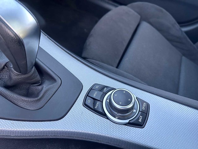 Bmw - 318 touring automaat- cl. m sp. ed. - duitse papieren (voorheen 90-zlh-6) - afbeelding 5 van  19