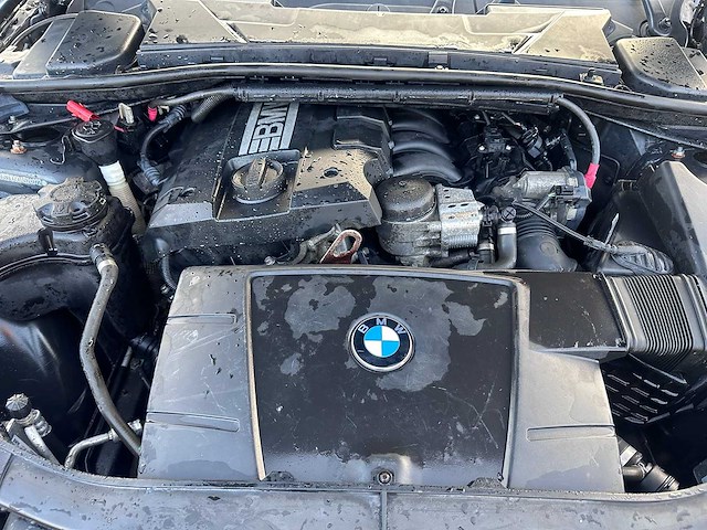 Bmw - 318 touring automaat- cl. m sp. ed. - duitse papieren (voorheen 90-zlh-6) - afbeelding 10 van  19