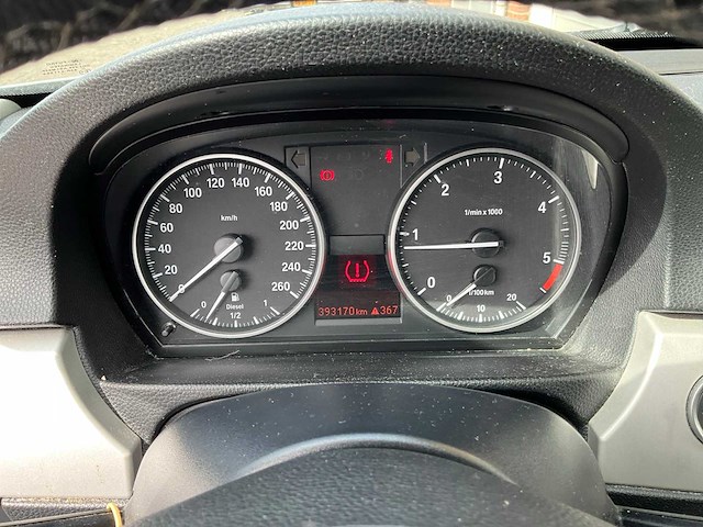 Bmw - 318d - 3-serie touring -corp. l. bns l. - personenauto - 2009 - afbeelding 2 van  27