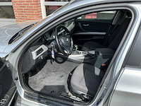 Bmw - 318d - 3-serie touring -corp. l. bns l. - personenauto - 2009 - afbeelding 27 van  27