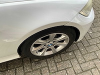 Bmw - 318i - 3-serie touring - personenauto - 2009 - afbeelding 12 van  18