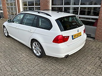 Bmw - 318i - 3-serie touring - personenauto - 2009 - afbeelding 17 van  18