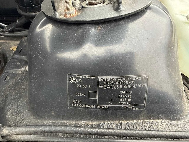 Bmw - 320 i - 3-serie - touring - personenauto - 1998 - afbeelding 10 van  18