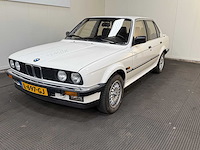 Bmw - 325 ix - oldtimer - 1987 - afbeelding 41 van  44