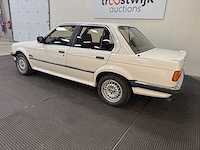 Bmw - 325 ix - oldtimer - 1987 - afbeelding 32 van  35