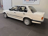 Bmw - 325 ix - oldtimer - 1987 - afbeelding 37 van  40