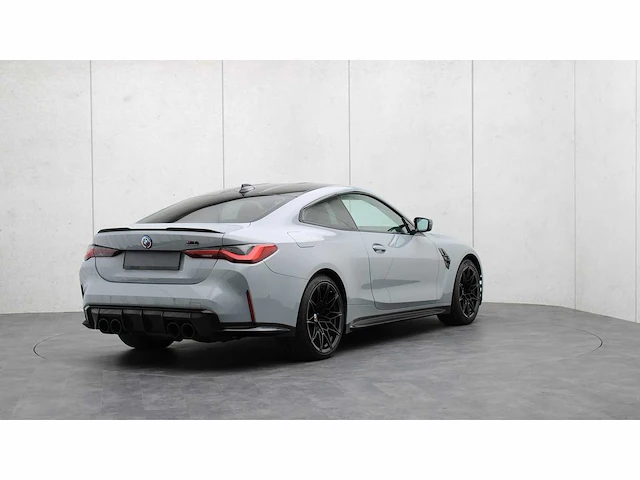 Bmw - 4-serie coupé - m4 xdrive competit. - 680 pk - 2022 - x-869-tl - personenauto - afbeelding 18 van  23