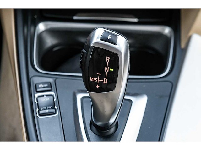 Bmw - 4-serie gran coupé - 420i high executive - 2014 - 1-xhb-55 - afbeelding 29 van  82