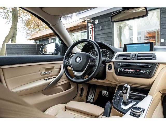 Bmw - 4-serie gran coupé - 420i high executive - 2014 - 1-xhb-55 - afbeelding 31 van  82