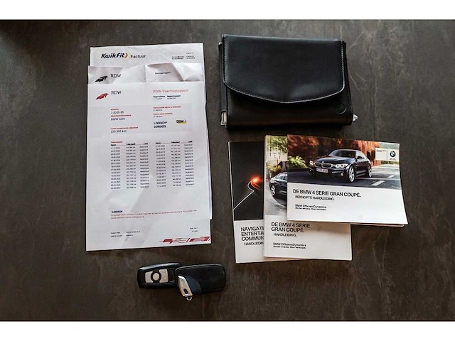 Bmw - 4-serie gran coupé - 420i high executive - 2014 - 1-xhb-55 - afbeelding 77 van  82