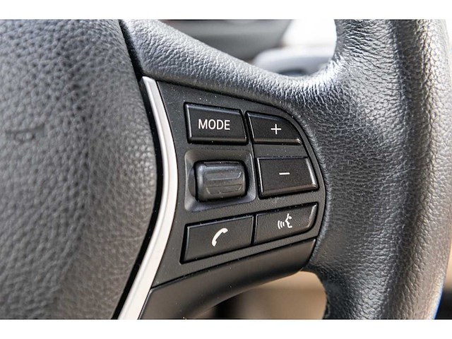 Bmw - 4-serie gran coupé - 420i high executive - 2014 - 1-xhb-55 - afbeelding 17 van  82