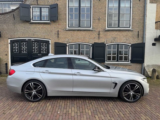 Bmw - 4-serie gran coupé m4 420d cent exec 2017 rs-986-z - afbeelding 4 van  15
