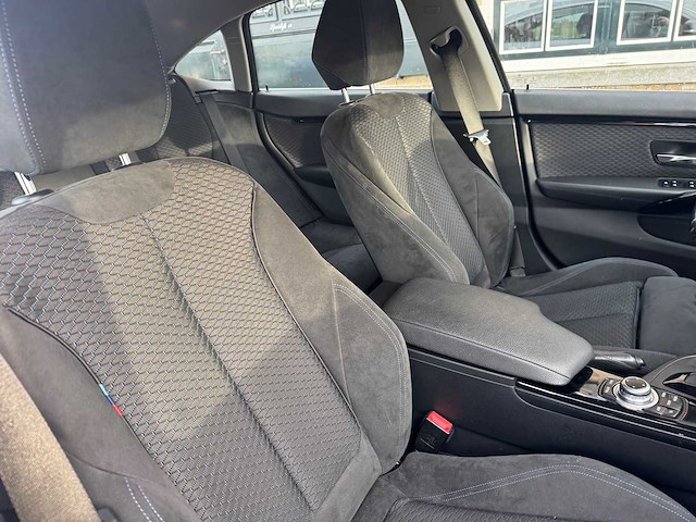 Bmw - 4-serie gran coupé m4 420d cent exec 2017 rs-986-z - afbeelding 8 van  15