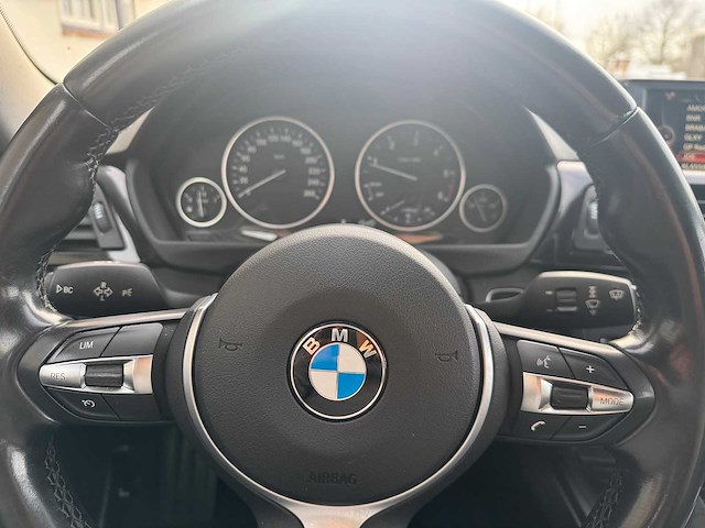 Bmw - 4-serie gran coupé m4 420d cent exec 2017 rs-986-z - afbeelding 24 van  24