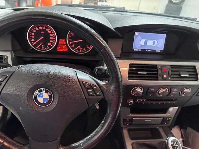 Bmw - 5-serie - 523i business line - 40-gsh-3 - afbeelding 20 van  20