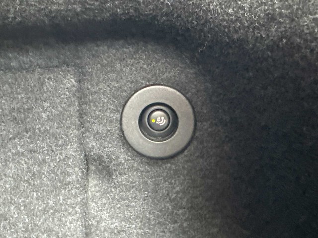 Bmw - 5-serie - 523i high executive - car - 2011 - afbeelding 17 van  34