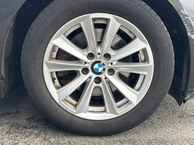 Bmw - 5-serie - 523i high executive - car - 2011 - afbeelding 22 van  34