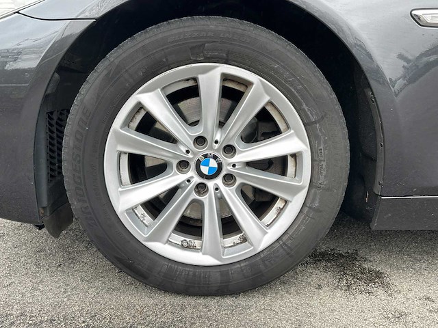 Bmw - 5-serie - 523i high executive - car - 2011 - afbeelding 27 van  34