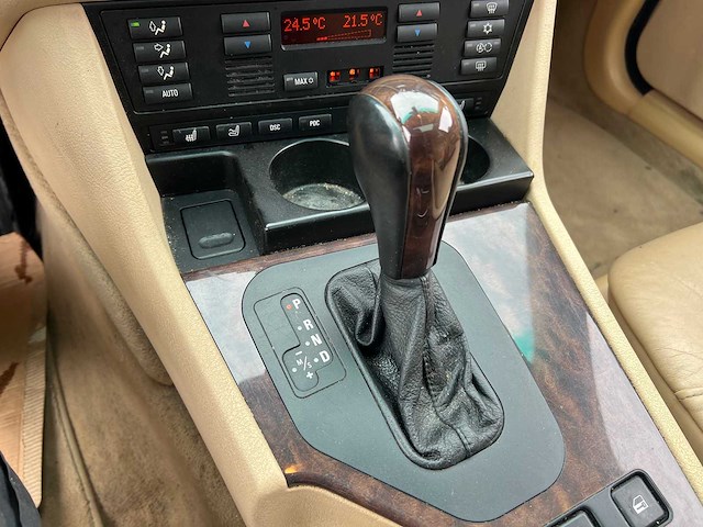 Bmw - 5 serie - 525d - automatic lt - 2003 - afbeelding 4 van  23