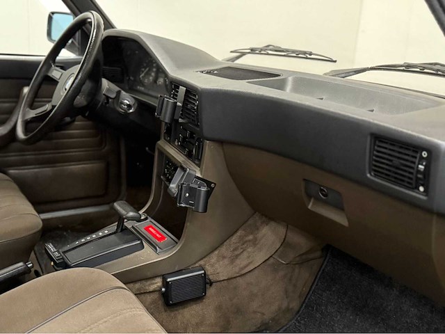 Bmw - 5-serie - 525i - automaat - oldtimer - 1983 - afbeelding 8 van  35