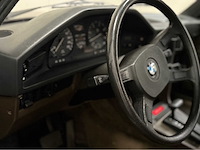 Bmw - 5-serie - 525i - automaat - oldtimer - 1983 - afbeelding 10 van  35