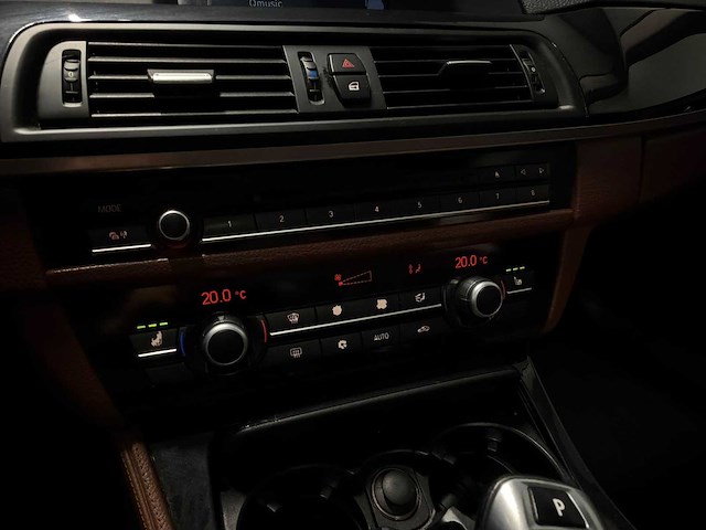 Bmw - 5-serie - 528i high executive 2010 h-599-gl iaw - afbeelding 2 van  26