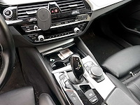 Bmw - 5-serie - 530e iperf high exe - schadeauto - personenauto - afbeelding 13 van  33