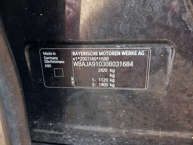 Bmw - 5-serie - 530e iperf high exe - schadeauto - personenauto - afbeelding 20 van  33
