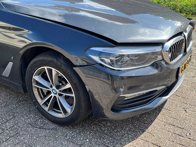 Bmw - 5-serie - 530e iperf high exe - schadeauto - personenauto - afbeelding 24 van  33