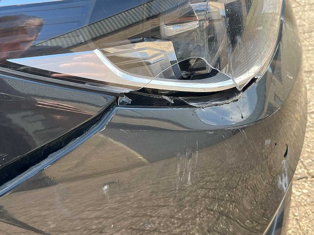 Bmw - 5-serie - 530e iperf high exe - schadeauto - personenauto - afbeelding 25 van  33