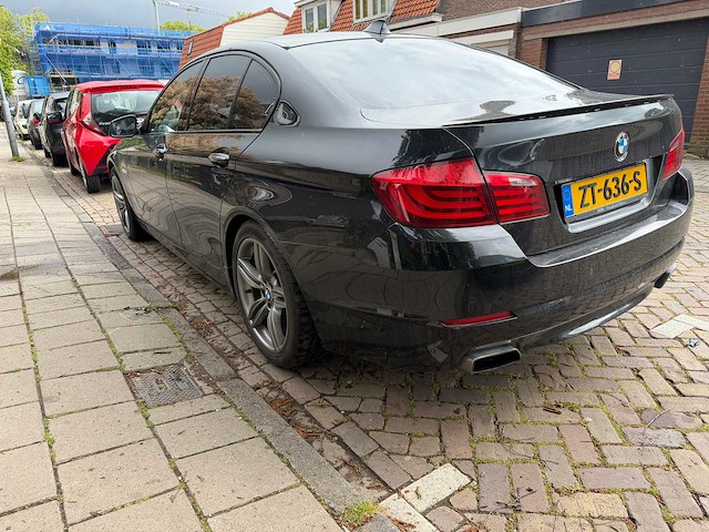 Bmw - 5-serie - 550i high executive - personenauto - 2011 - afbeelding 6 van  7