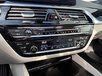 Bmw - 5-serie - m550i - xd hi exe personenauto - 2018 - afbeelding 6 van  34